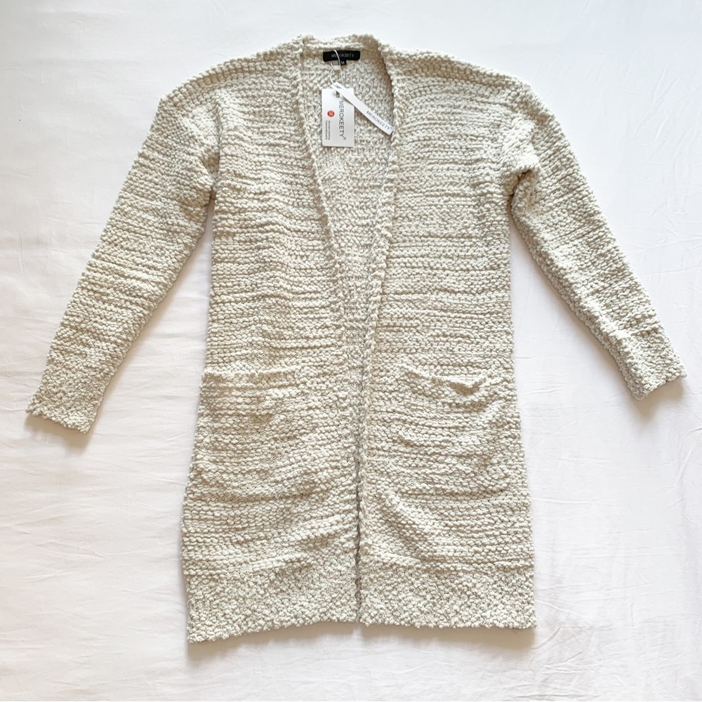 NWT Fuzzy White Cardigan with Pockets